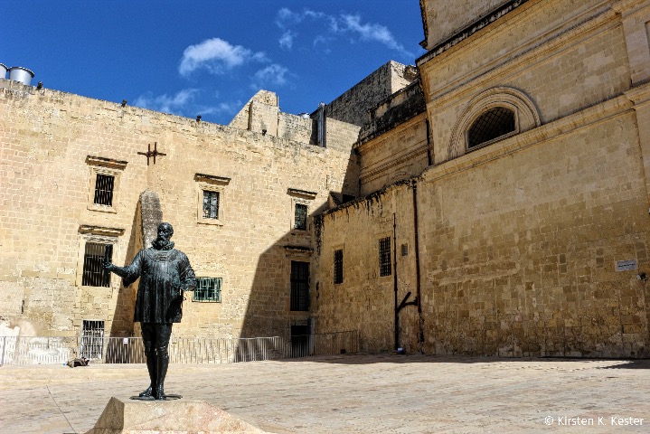 Jean Parisot de la Valletta © curiousKester.com | Kirsten K. Kester